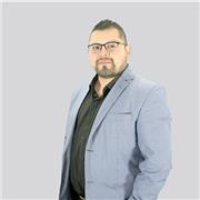 English teacher all levels from basic to business and conversational